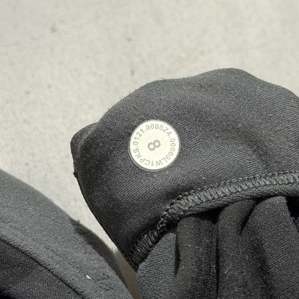 Black sport bra with Logo Detail
